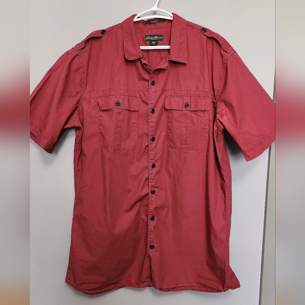 Eddie Bauer classic fit Button Down shirt  size XL tall